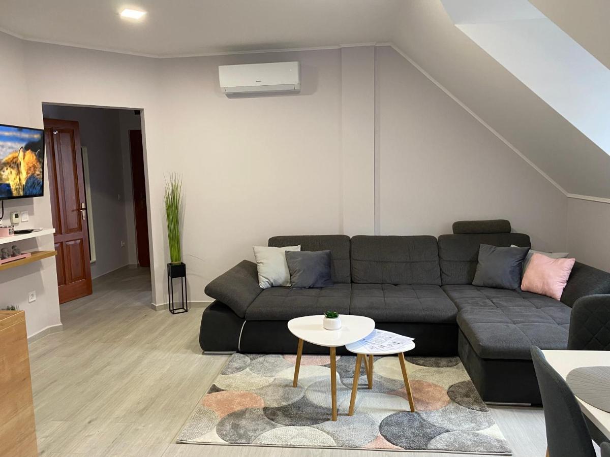 Star Apartman Zalacsány 外观 照片